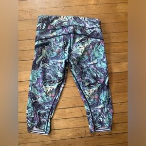 Lululemon Workout Capris